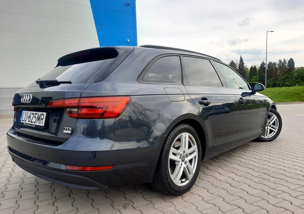 Audi A4 cena 64900 przebieg: 223000, rok produkcji 2017 z Lublin małe 466